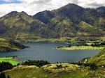 LakeWannakaNewZealand.jpg